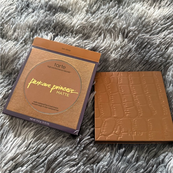 Tarte Park Ave Princess Matte Bronzer - Picture 4 of 6